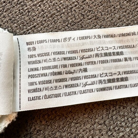 * Cute, Soft, Floral Top * - Picture 6 of 7